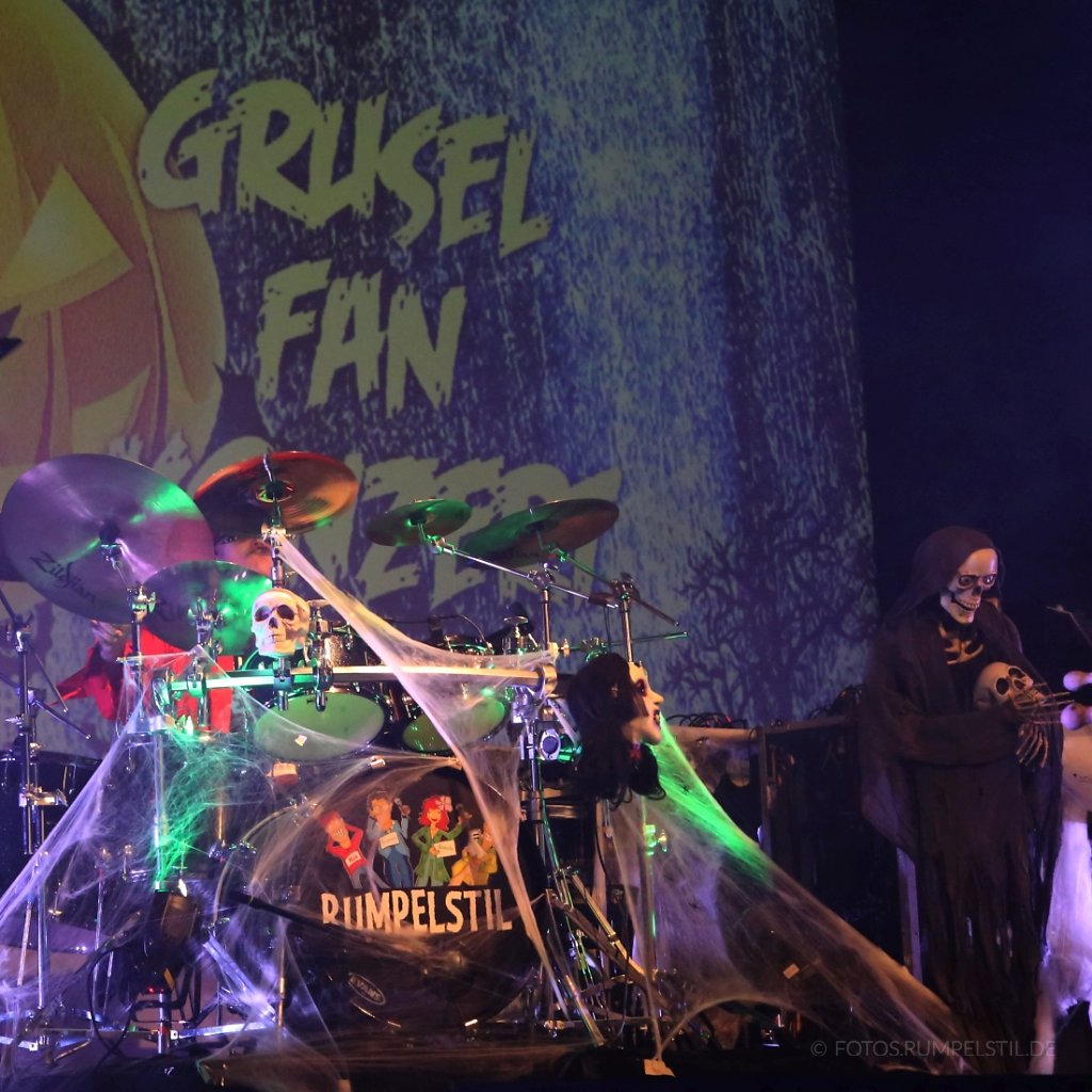 144-Grusel-Fan-Konzert-2015-Rumpelstil.jpg